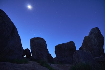 Pre dawn within the rocks