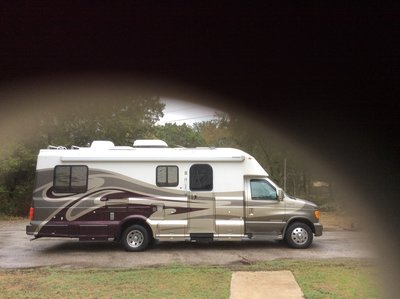 My new 2004 Chinook Sumit 2700