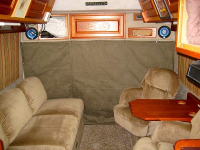 glenn cab curtain.jpg