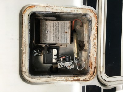 WaterHeater-frame-removed_lots-of-silicone_small.jpg